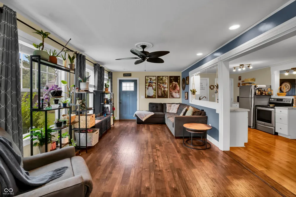 395 Coovert Street Columbus, IN 47201