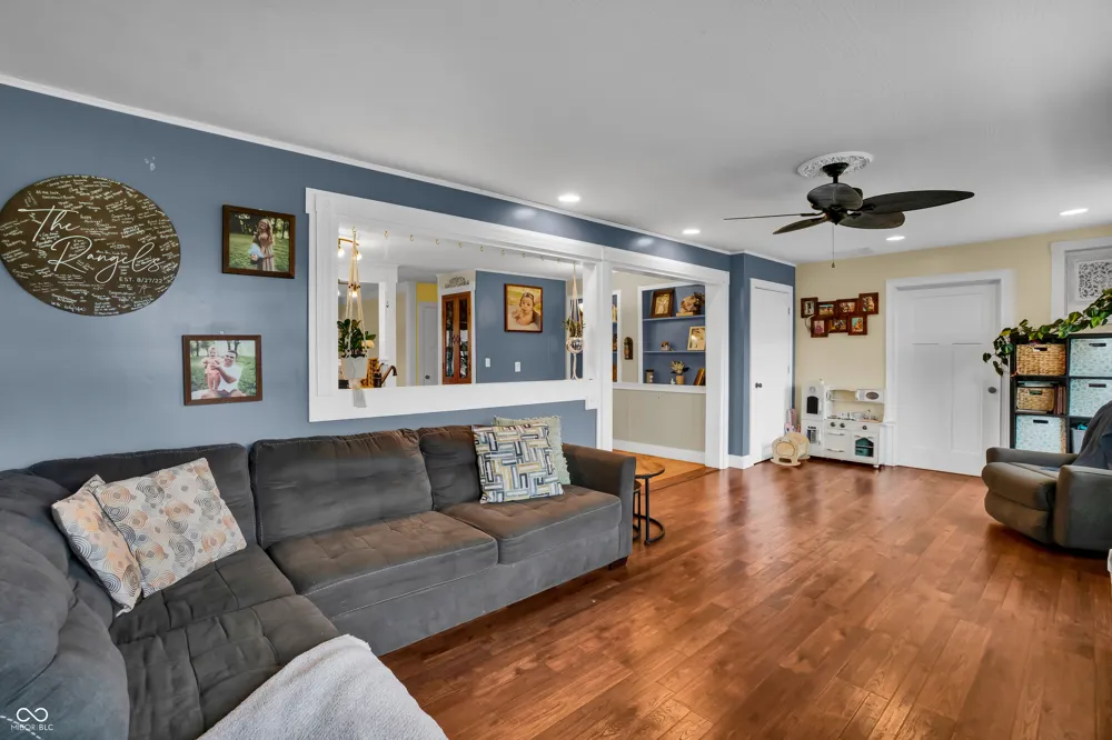 395 Coovert Street Columbus, IN 47201