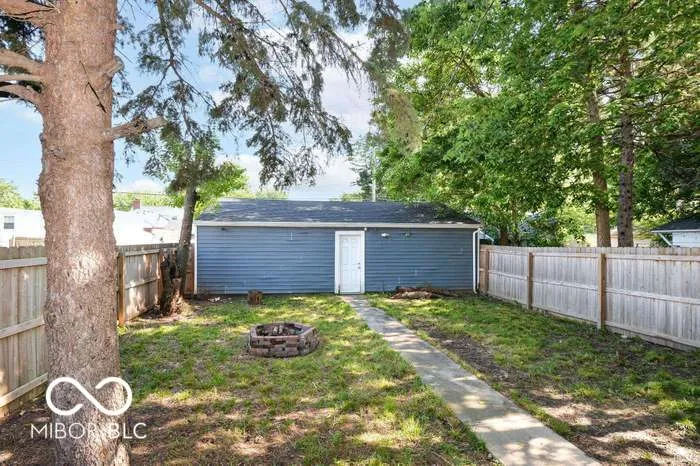 4110 E 10th Street Indianapolis, IN 46201