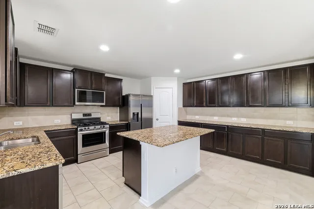 15243 Cinnamon Teal San Antonio, TX 78253