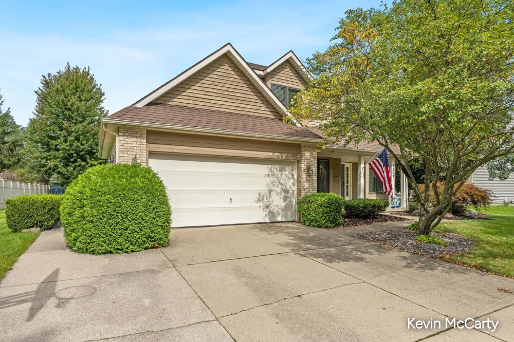 2507 Ridgecroft Avenue SE Grand Rapids, MI 49546