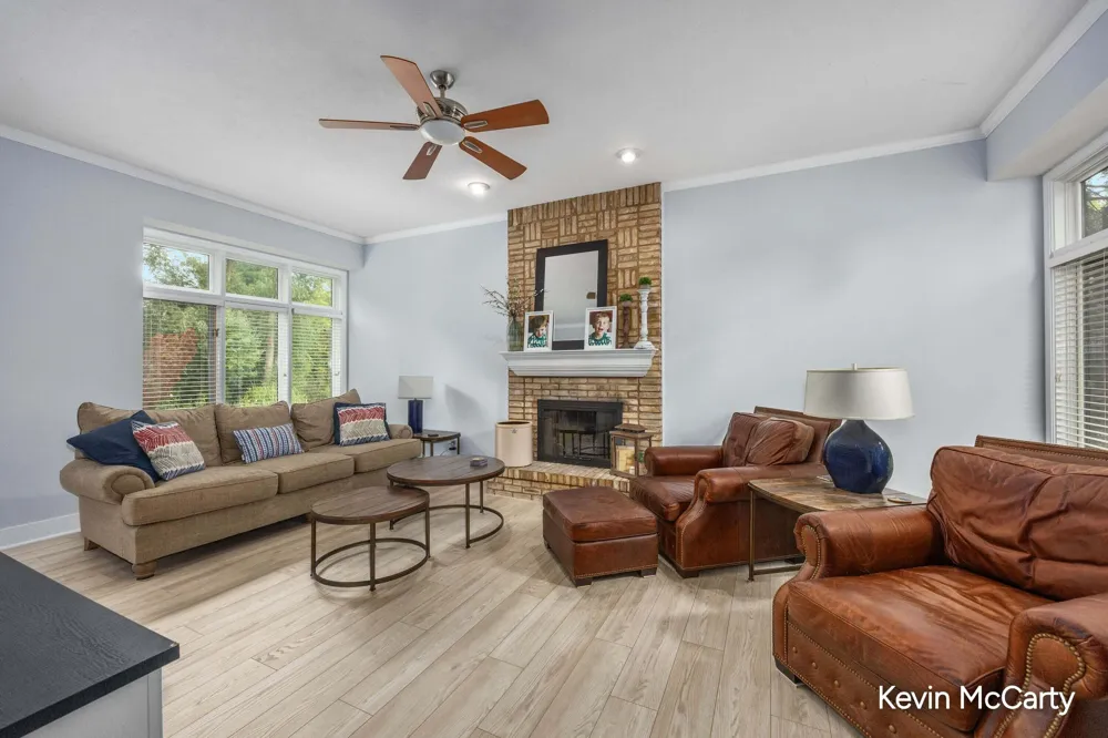 2507 Ridgecroft Avenue SE Grand Rapids, MI 49546