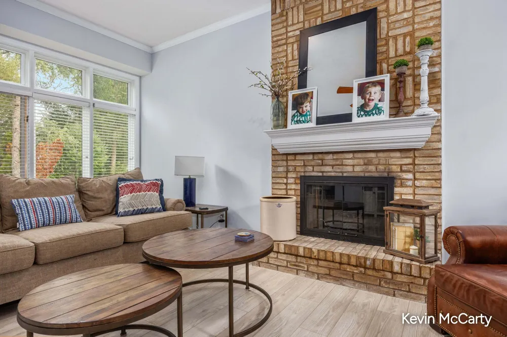 2507 Ridgecroft Avenue SE Grand Rapids, MI 49546
