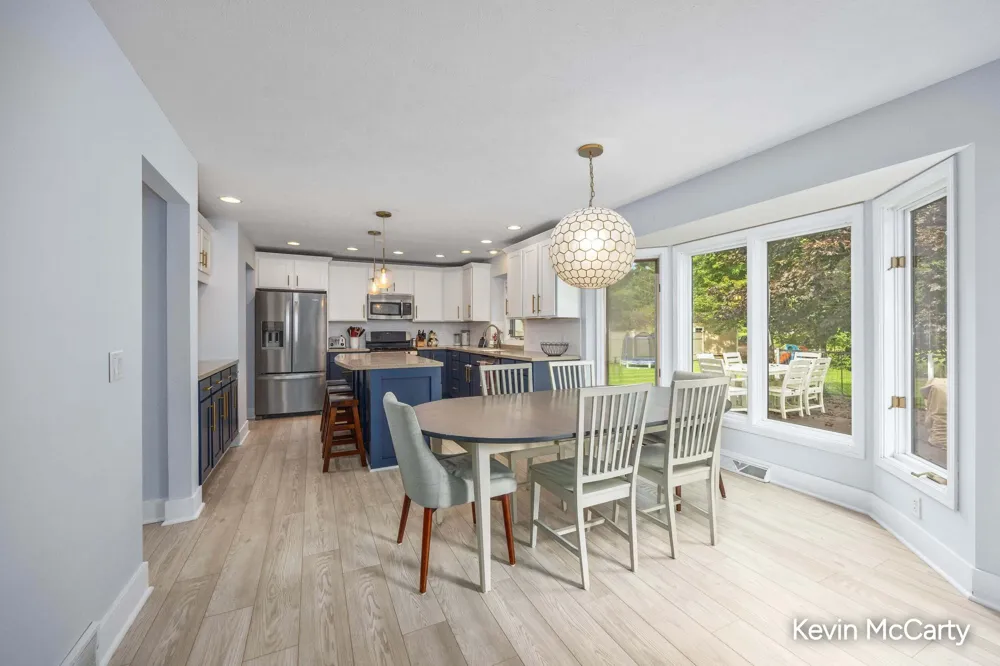 2507 Ridgecroft Avenue SE Grand Rapids, MI 49546