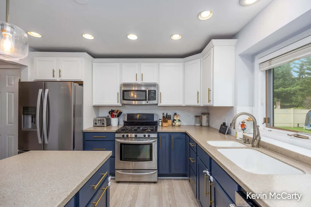 2507 Ridgecroft Avenue SE Grand Rapids, MI 49546