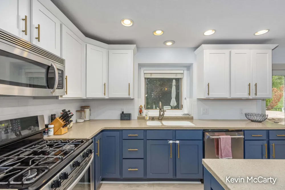 2507 Ridgecroft Avenue SE Grand Rapids, MI 49546