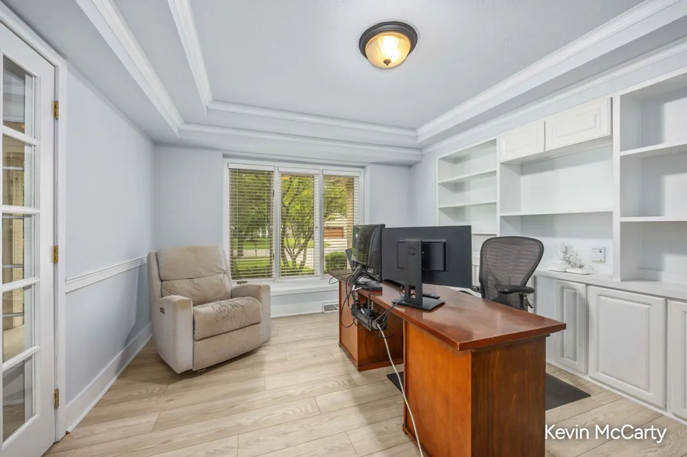 2507 Ridgecroft Avenue SE Grand Rapids, MI 49546