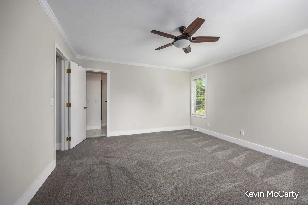 2507 Ridgecroft Avenue SE Grand Rapids, MI 49546