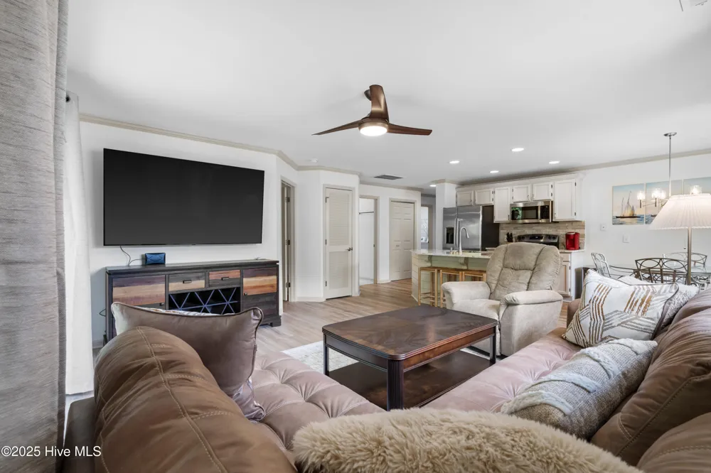 3030 Marsh Winds Circle #405 Southport, NC 28461