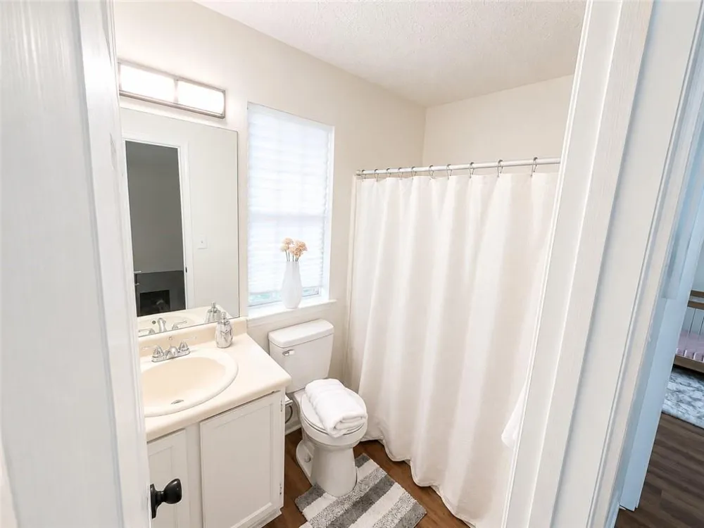 6979 Ling Lane Austell, GA 30168