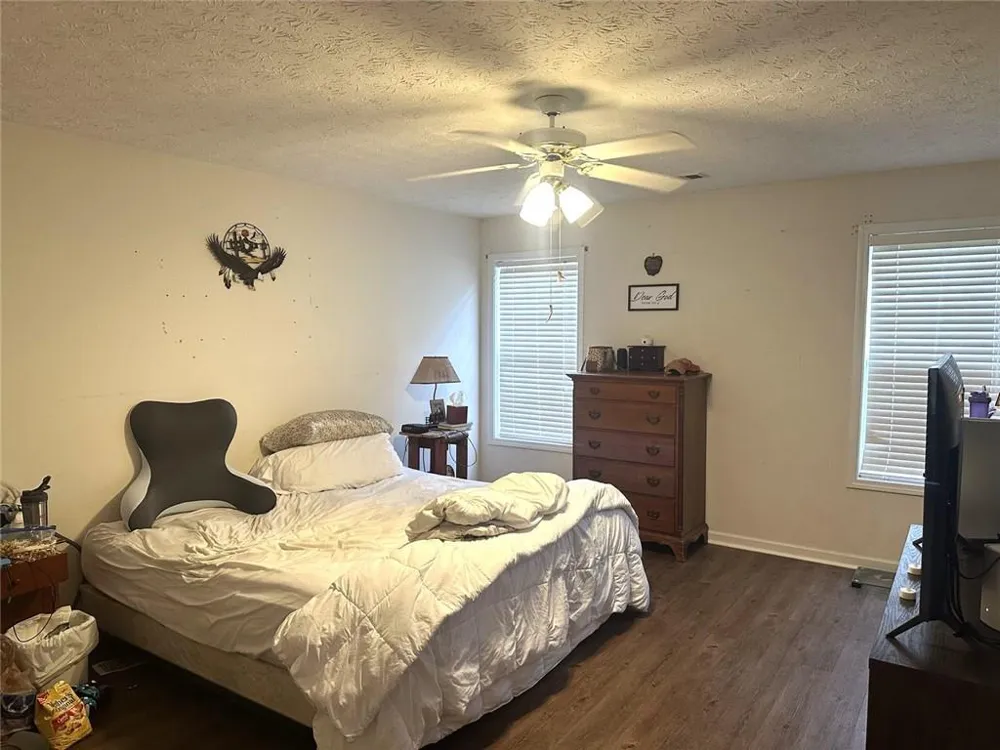 1512 Julianna Circle Loganville, GA 30052