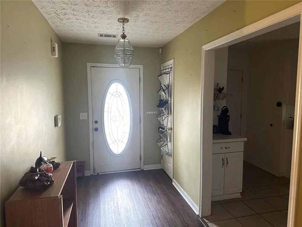 1512 Julianna Circle Loganville, GA 30052