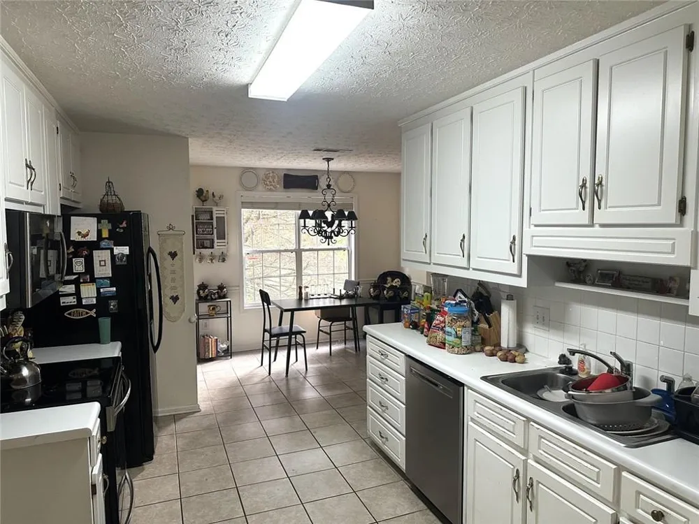 1512 Julianna Circle Loganville, GA 30052