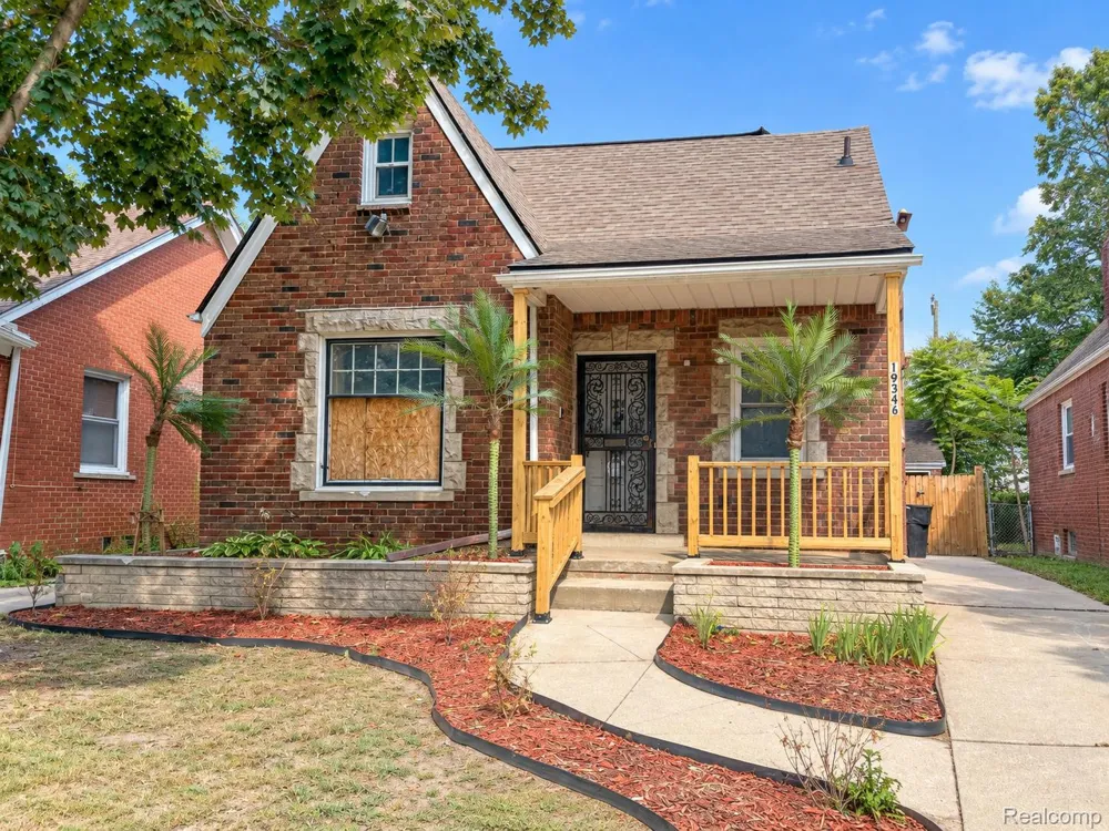 19346 Westphalia Street Detroit City, MI 48205