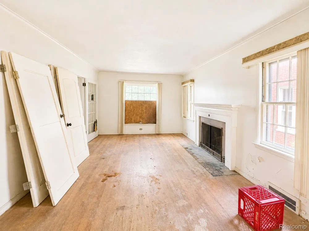 19346 Westphalia Street Detroit City, MI 48205