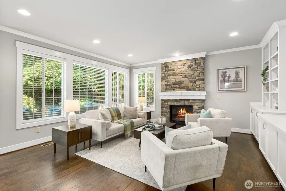 4834 118th Avenue NE Kirkland, WA 98033