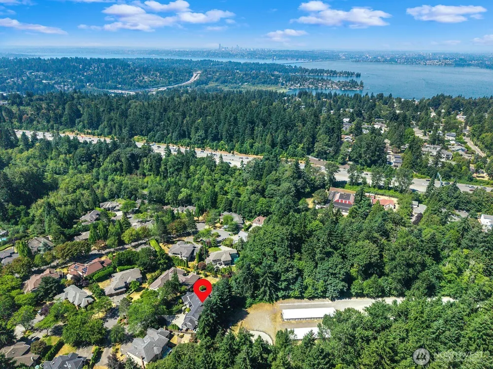 4834 118th Avenue NE Kirkland, WA 98033