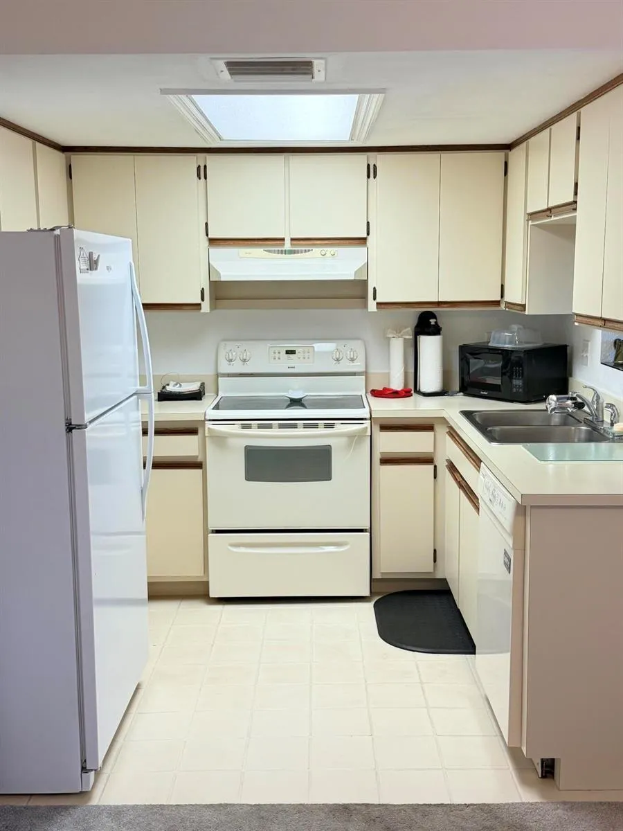 62 PINEY BRANCH WAY #A West Melbourne, FL 32904