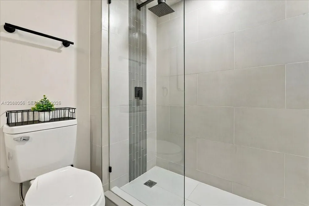 4310 NW 79th Ave #2B Doral, FL 33166