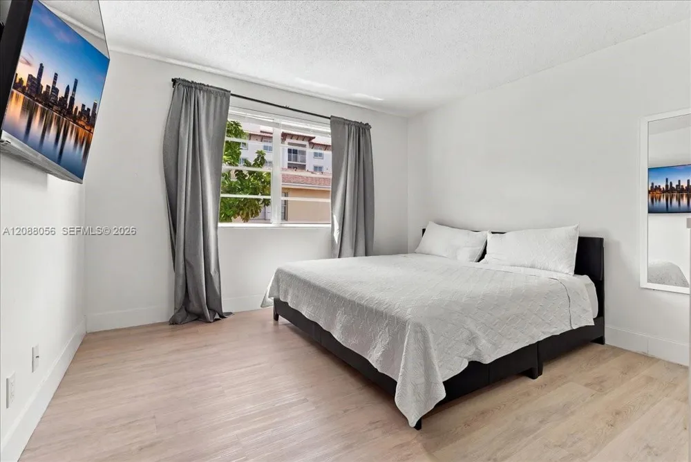 4310 NW 79th Ave #2B Doral, FL 33166