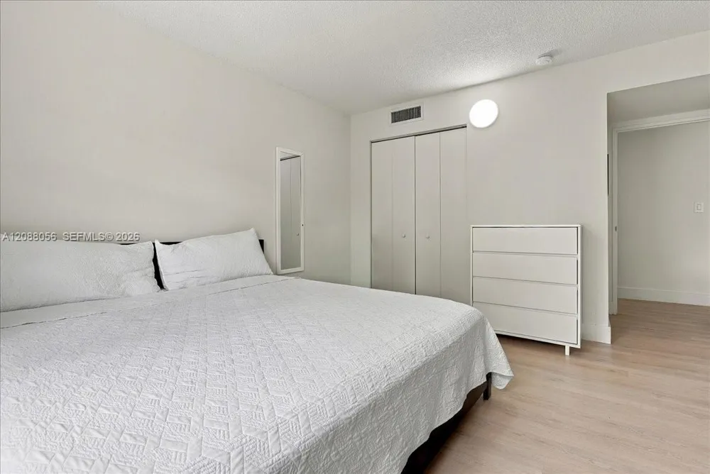 4310 NW 79th Ave #2B Doral, FL 33166