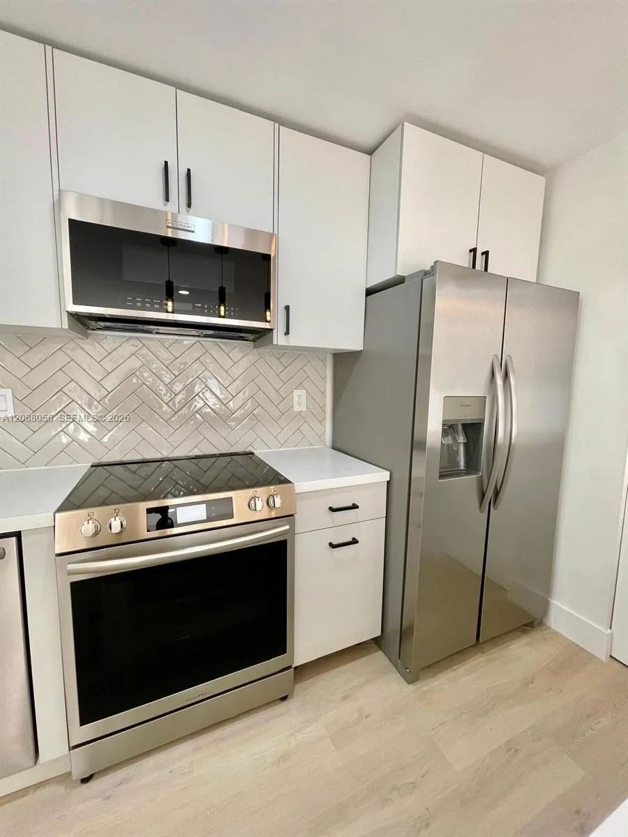 4310 NW 79th Ave #2B Doral, FL 33166