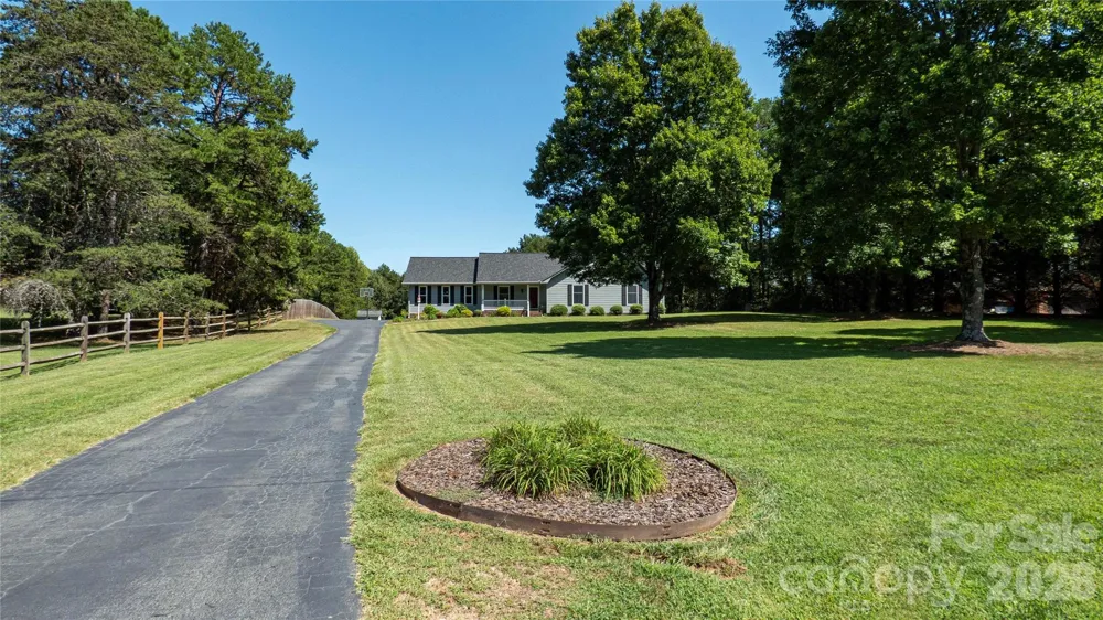 187 Sunfish Drive Mooresville, NC 28117