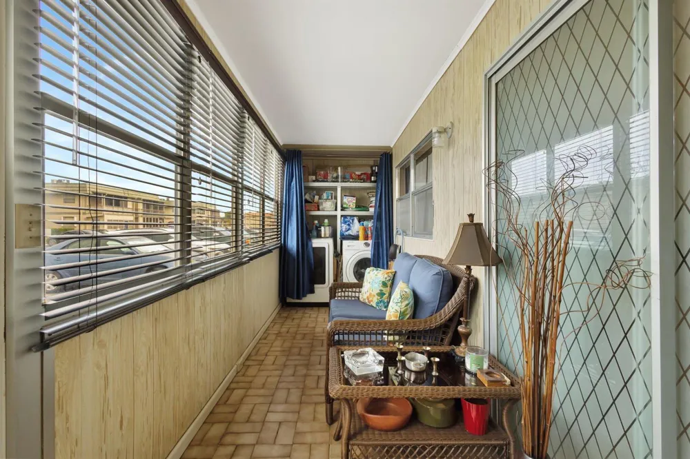 637 Monaco Court Delray Beach, FL 33446