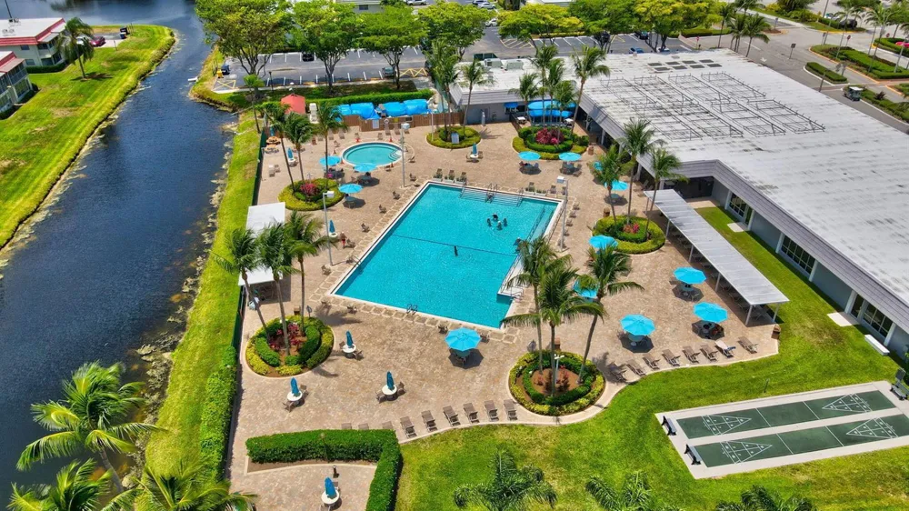637 Monaco Court Delray Beach, FL 33446