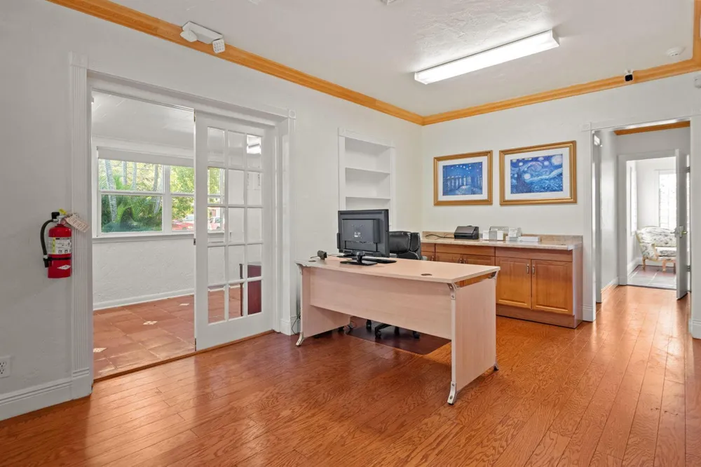 1901 SE 4TH AVENUE Fort Lauderdale, FL 33316
