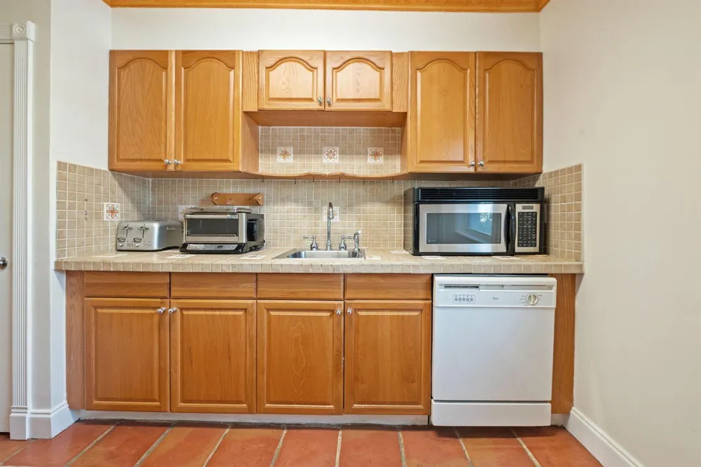 1901 SE 4TH AVENUE Fort Lauderdale, FL 33316