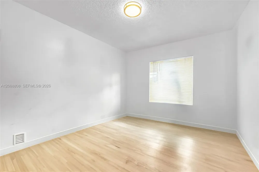 110 NE 9th Ct Homestead, FL 33030