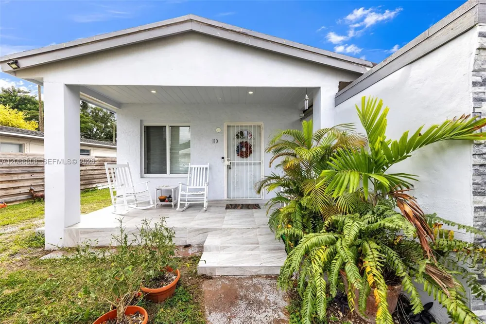 110 NE 9th Ct Homestead, FL 33030