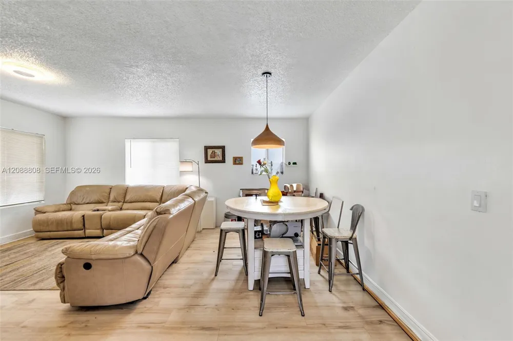 110 NE 9th Ct Homestead, FL 33030