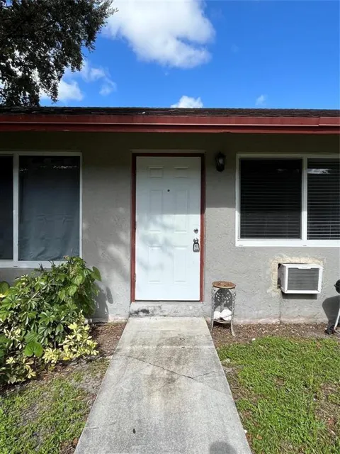 1760 SW 21st Street #B
