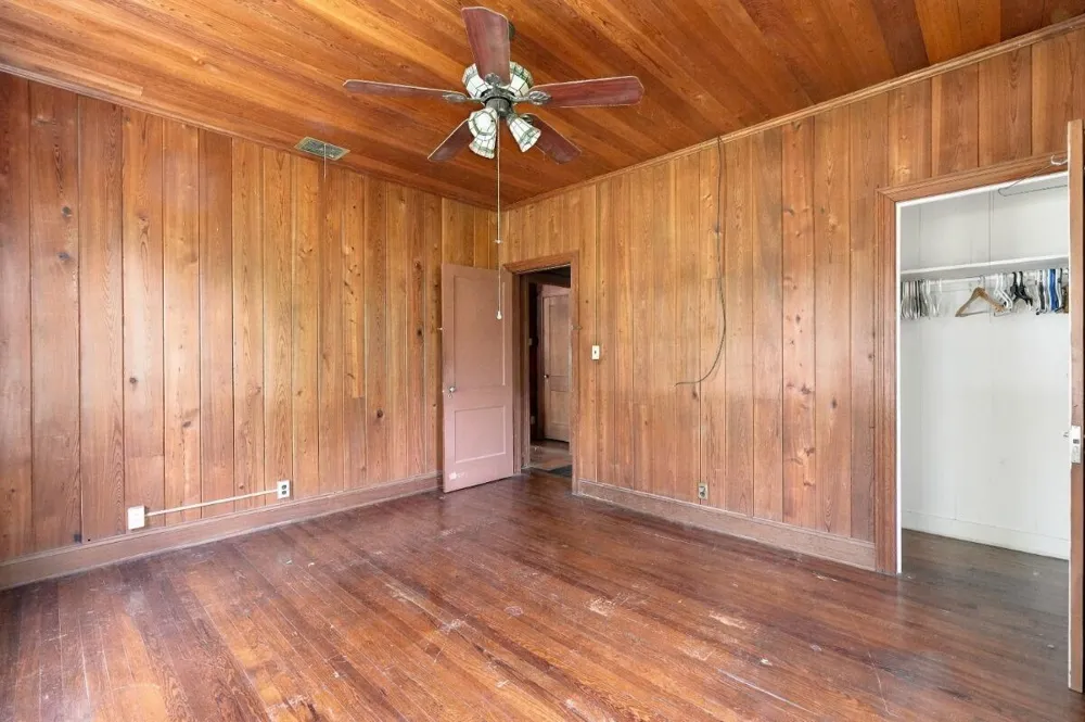 112 Swinton Avenue Delray Beach, FL 33444