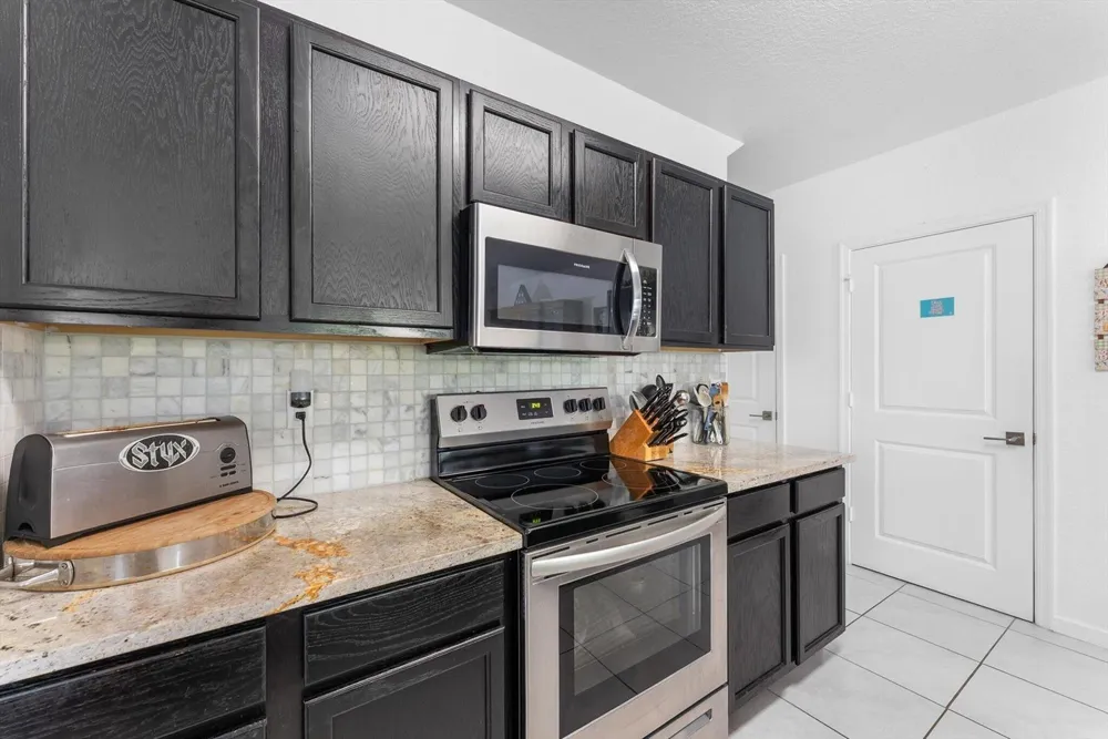 3785 WHITNEY PARK LANE 