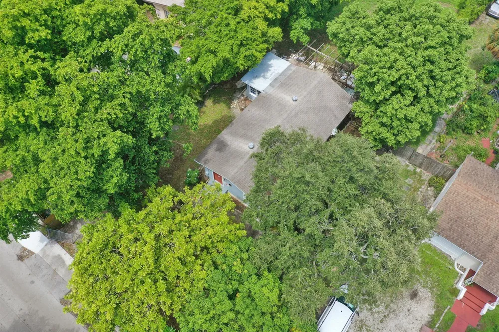 2315 MONROE STREET Hollywood, FL 33020