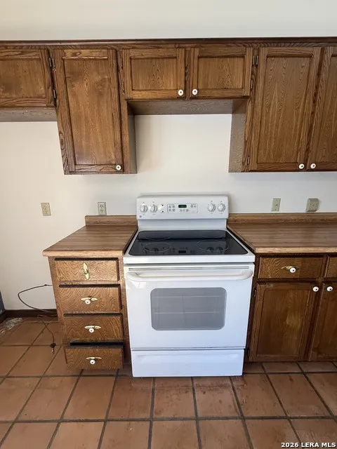 219 Wedgewood Ln Kerrville, TX 78028