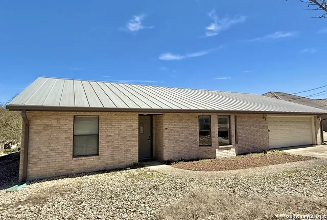 219 Wedgewood Ln Kerrville, TX 78028