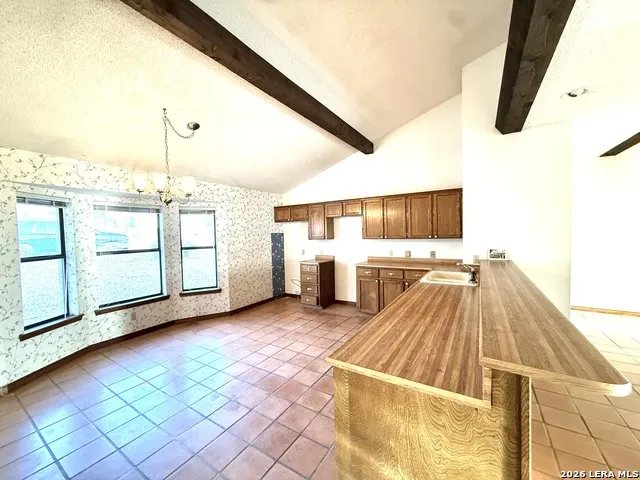 219 Wedgewood Ln Kerrville, TX 78028