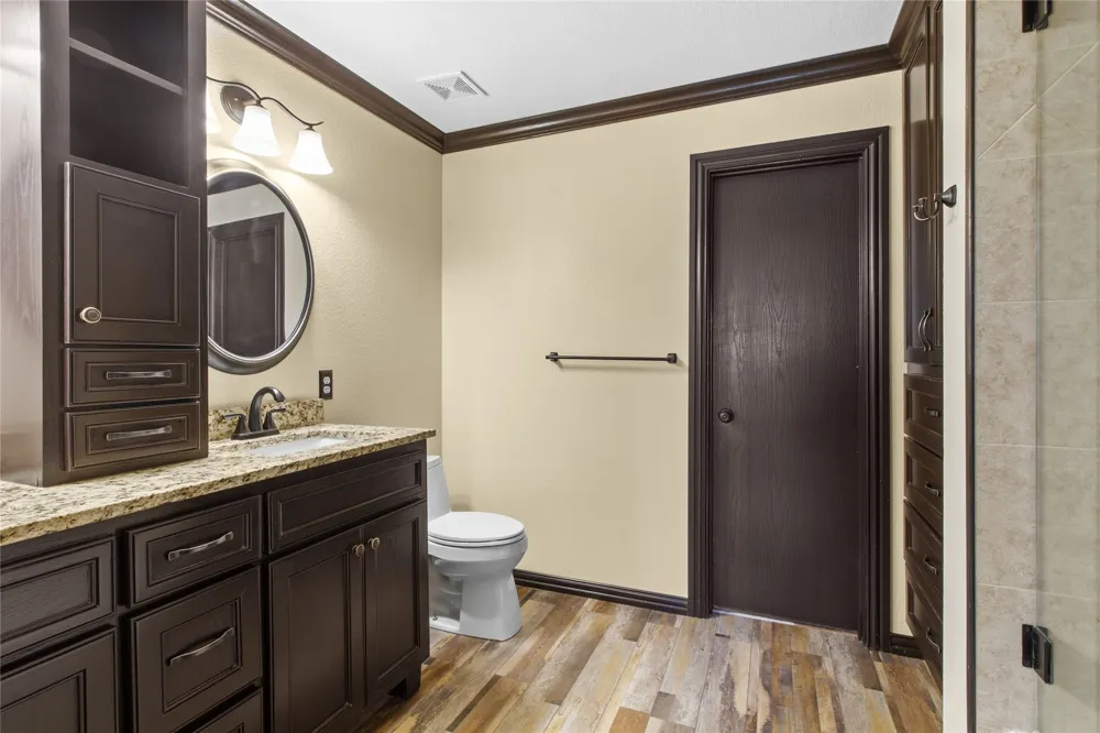 1312 Erin Court Burleson, TX 76028