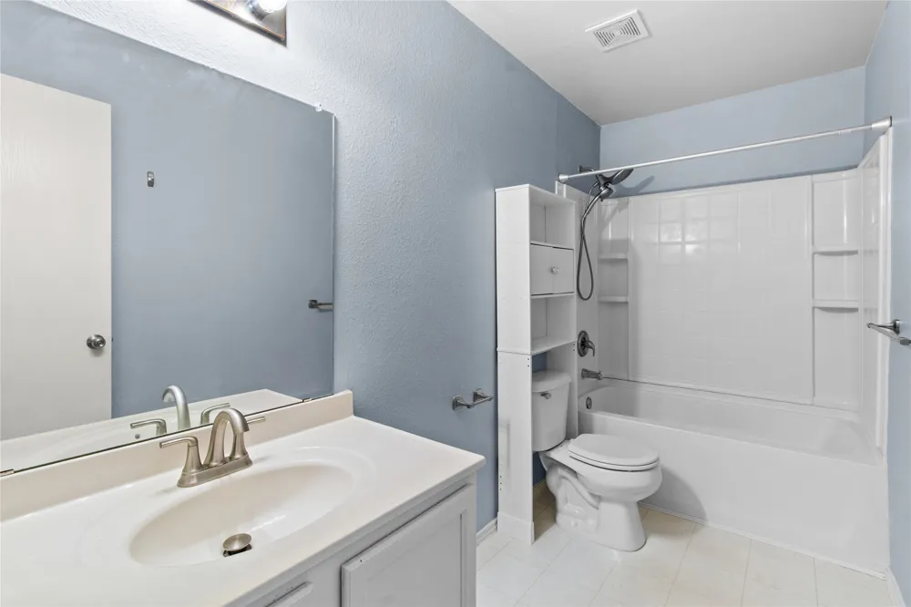 1312 Erin Court Burleson, TX 76028