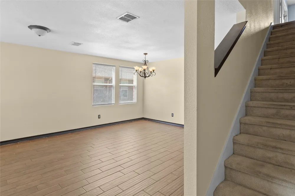 1312 Erin Court Burleson, TX 76028