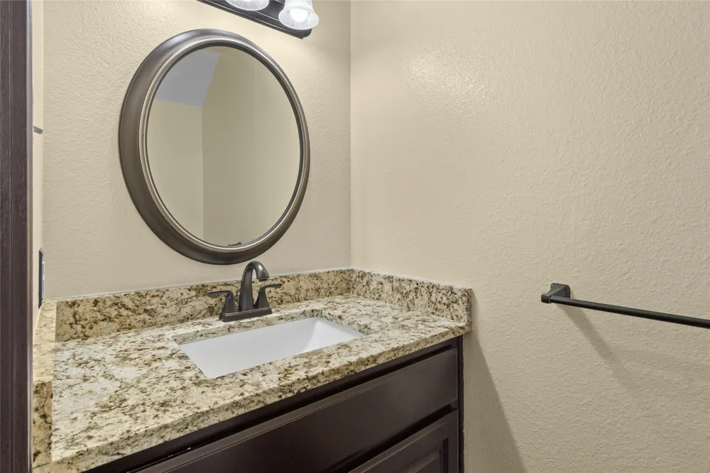 1312 Erin Court Burleson, TX 76028