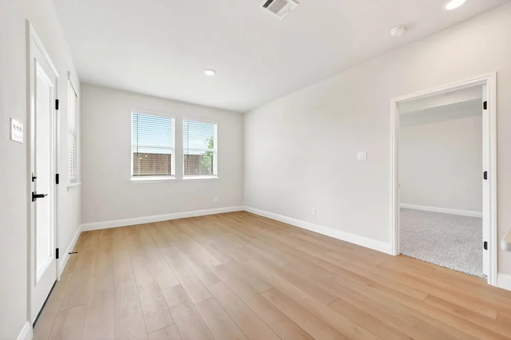 2811 Bridgepoint Street Crandall, TX 75114