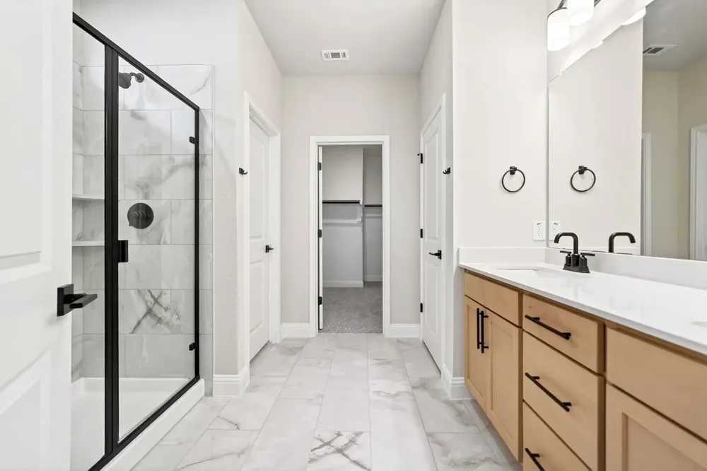 2811 Bridgepoint Street Crandall, TX 75114