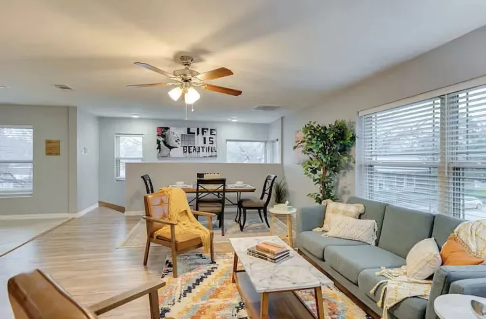 2800 Primrose Avenue #A Fort Worth, TX 76111