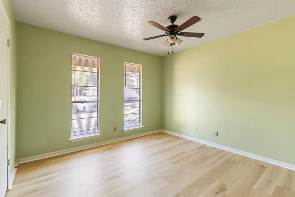 309 Blake Drive #B Longview, TX 75604