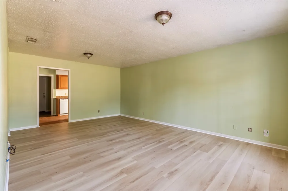 309 Blake Drive #B Longview, TX 75604